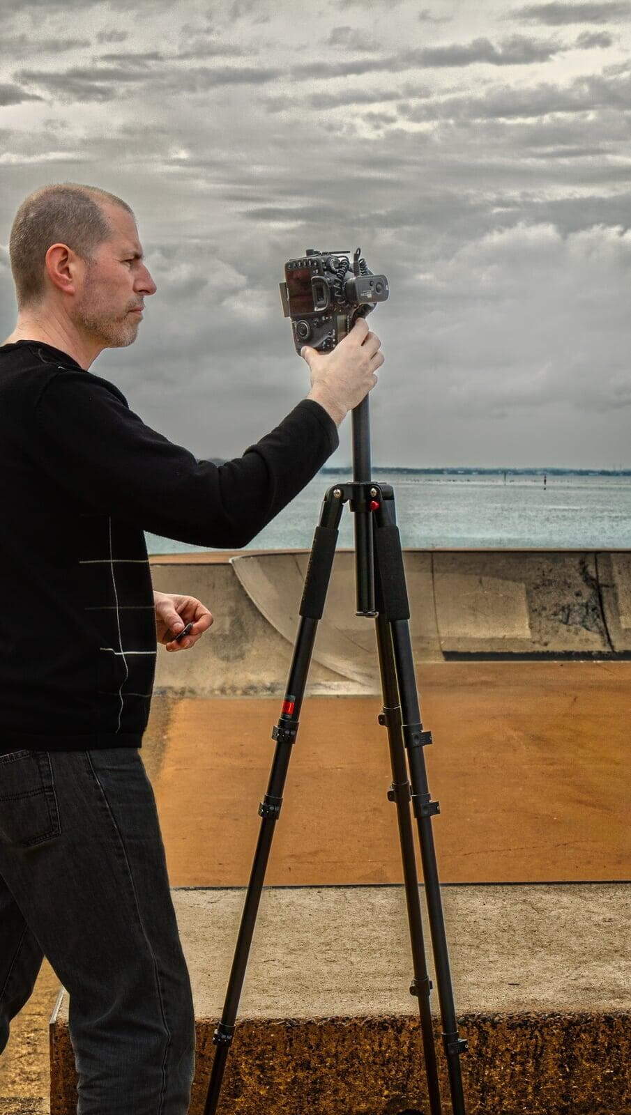 Marc Charette - photographer shooting a virtual tour at a skate park nea the ocean